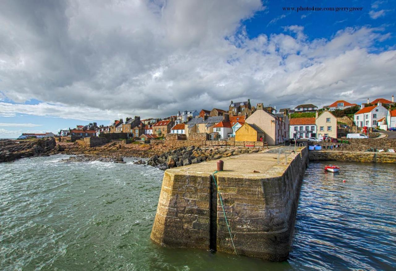 Stunning Shore Front House In Historic Cellardyke Anstruther Exteriör bild